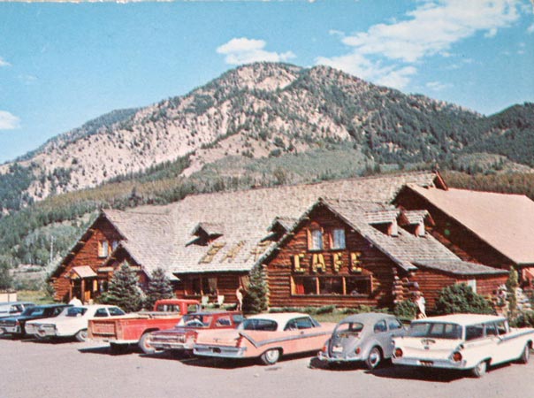 alpine wyoming hotels