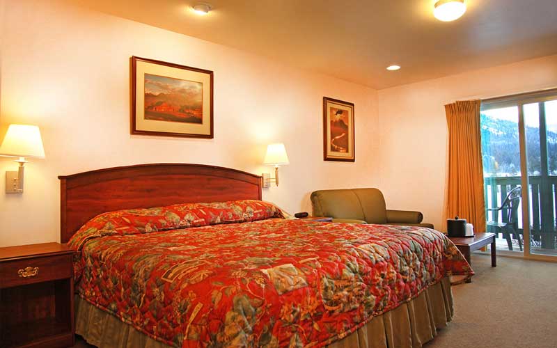 alpine wy hotel room tower king