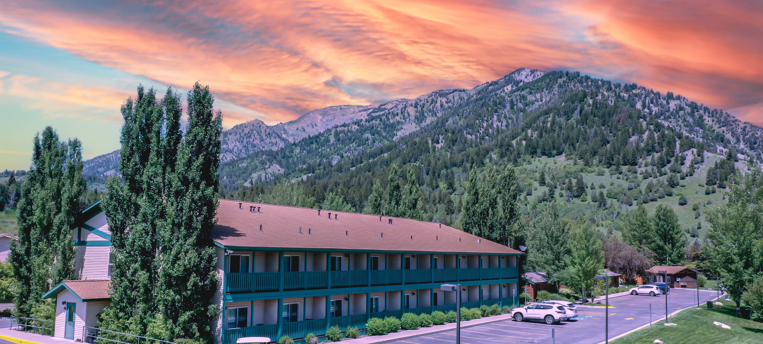 Flying Saddle Resort Hotel in Alpine, Wyoming Near Jackson Hole